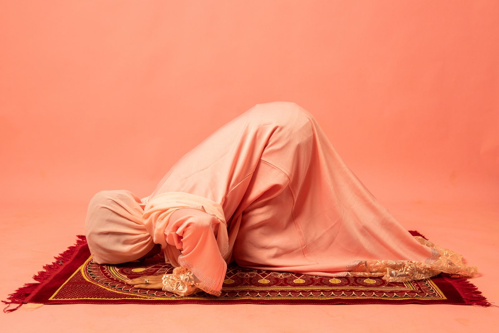 Mukena Ekonomis untuk Pelajar Pondok Pesantren