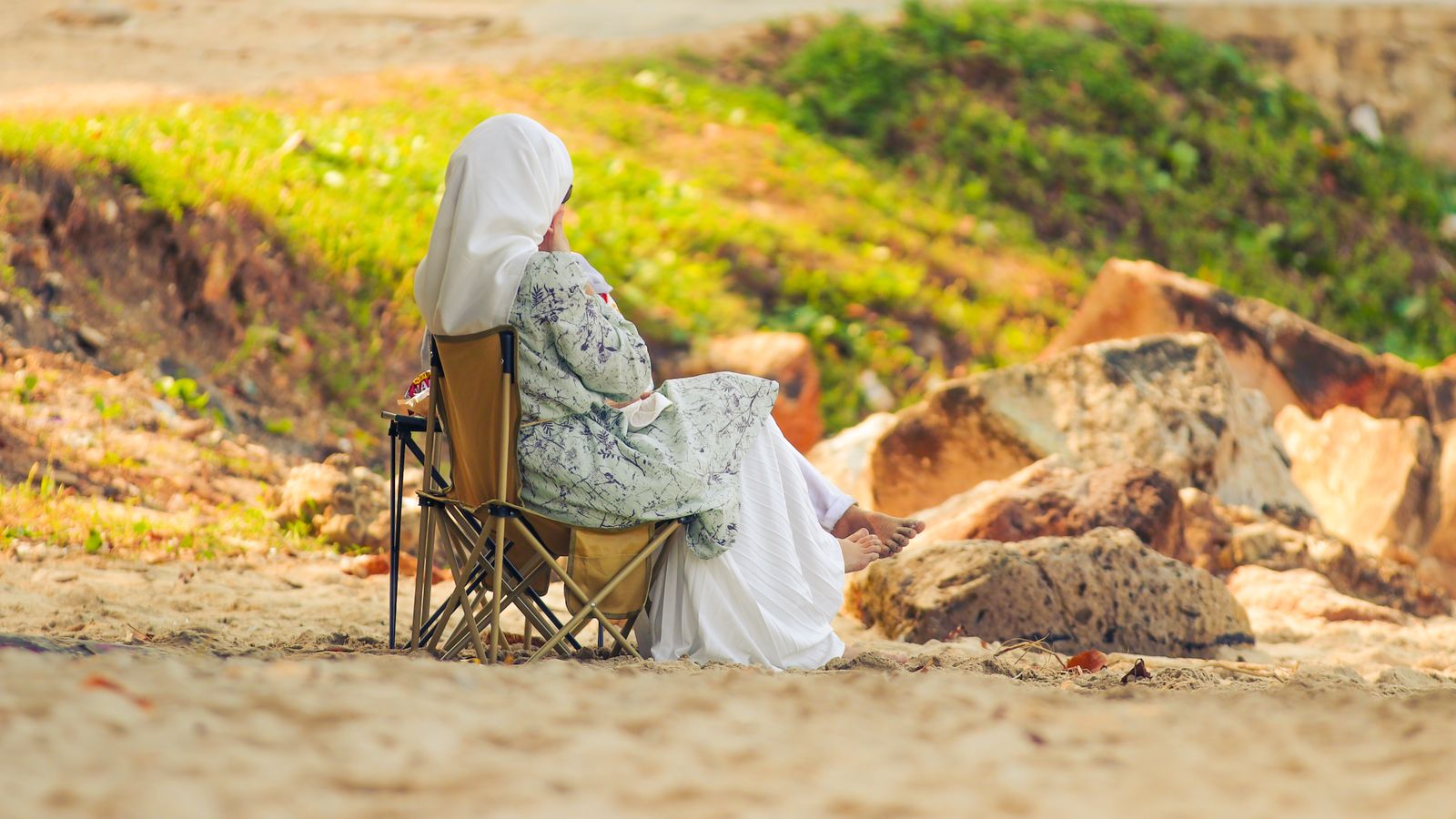 Mukena Satin Velvet Mewah: Elegan dan Nyaman untuk Ibadah